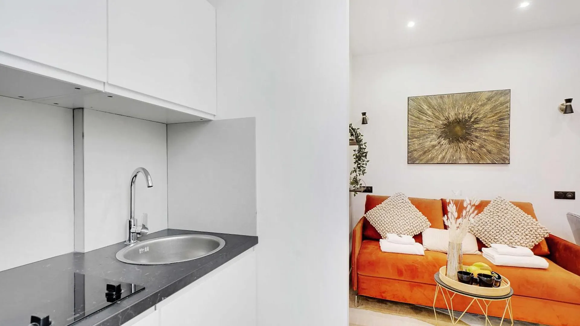Apartment Elegant Studio - 2P-Next To Place Pigalle Paris
